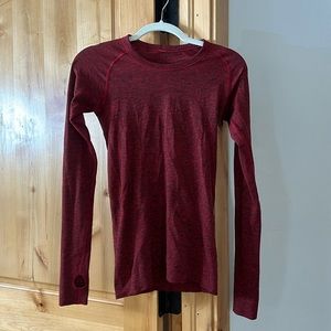 COPY - Lululemon Swiftly Tech long sleeve top
